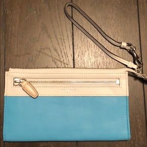 NWOT Authentic Coach wristlet